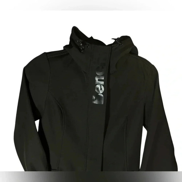 Extra Small Black Bench Lightweight Jacket - Perfect for All Seasons! - Picture 1 of 15